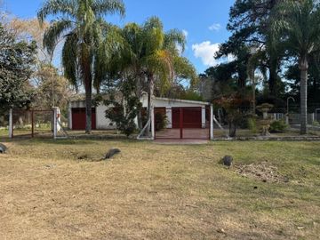 SE VENDE CASA QUINTA A REFACCIONAR A 100 M DEL RIO