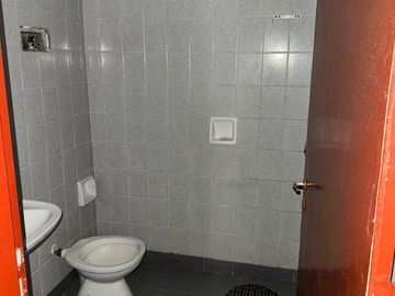 SE VENDE CASA QUINTA A REFACCIONAR A 100 M DEL RIO