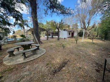 SE VENDE CASA QUINTA A REFACCIONAR A 100 M DEL RIO