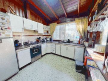 CASA EN VENTA 4 AMB HURLINGHAM APTA CRÉDITO