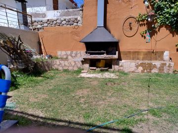 Hermosa Casa En Godoy Cruz!