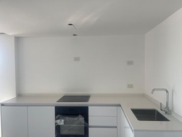 Excelente, Loft  divisible con cochera en VENTA, Sector Ciudad  en Quartier Del Bajo . Torre 2.