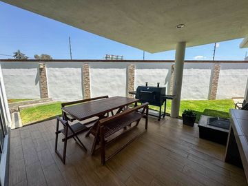 Valle de las Fuentes, Calimaya