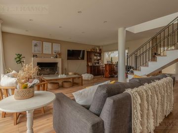 Casa en venta en el Barrio Vistas - Puertos / Escobar