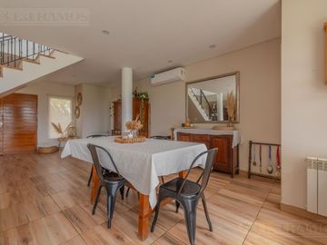 Casa en venta en el Barrio Vistas - Puertos / Escobar