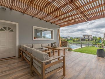 Casa en venta en el Barrio Vistas - Puertos / Escobar