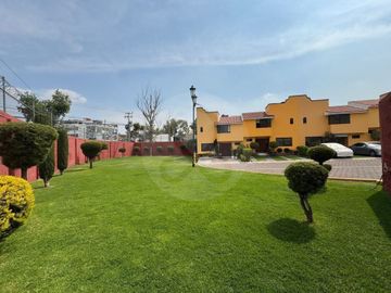 Casa en condominio en venta en Granjas Lomas de Guadalupe