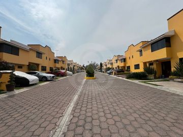 Casa en condominio en venta en Granjas Lomas de Guadalupe