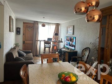 Casa en Venta en PASAJE EL ESPINO 8163 CERRILLOS