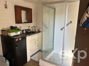 Casa en Venta en PASAJE EL ESPINO 8163 CERRILLOS