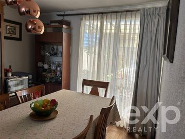 Casa en Venta en PASAJE EL ESPINO 8163 CERRILLOS