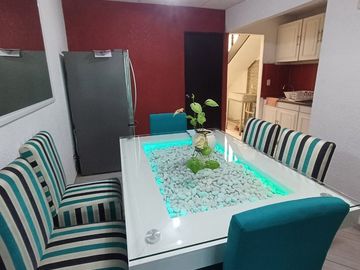 !Hazla tuya! Hermosa Casa con balcón en Venta en Toluca