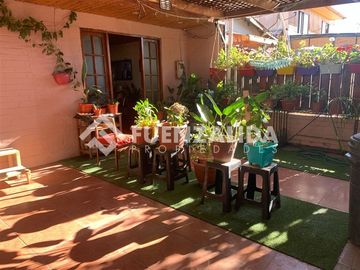 Casa en Venta en pasaje antimonio