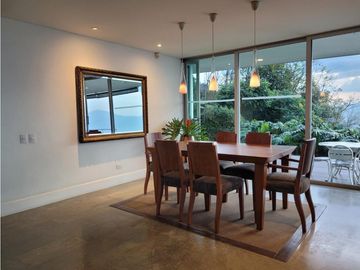 Venta de Hermosa Casa de Lujo en Las Palmas con Vista a la Ciudad