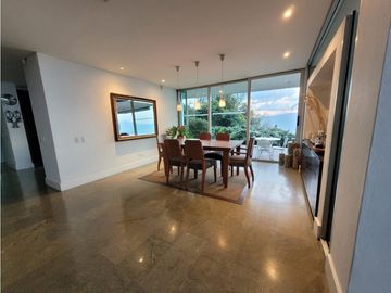 Venta de Hermosa Casa de Lujo en Las Palmas con Vista a la Ciudad