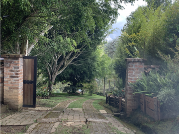 Venta de Hermosa Casa Finca Independiente en Rionegro
