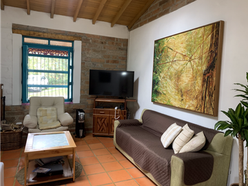 Venta de Hermosa Casa Finca Independiente en Rionegro