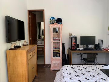 Venta Hermosa Casa de Lujo El Retiro Urb. Cerrada Vista Panoramica
