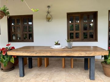 Venta de Finca Tradicional en Llanogrande Ubicación y Topografía Plana
