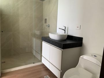 Venta de Hermosa Casa en El Retiro, Urbanización Cerrada y Ubicación