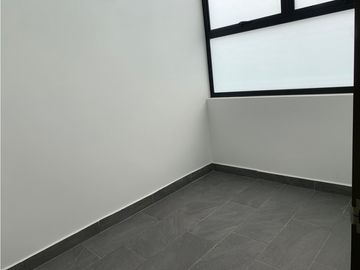 Venta de Hermosa Casa en El Retiro, Urbanización Cerrada y Ubicación