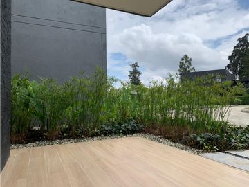 Venta de Hermosa Casa en El Retiro, Urbanización Cerrada y Ubicación