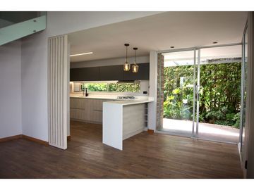 Venta de Casa en Unidad Cerrada El Retiro Sector La María