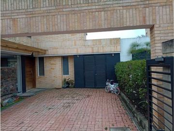 EN VENTA ESPECTACULAR CASA - COGUA CUNDINAMARCA