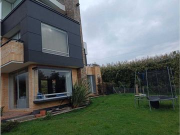 EN VENTA ESPECTACULAR CASA - COGUA CUNDINAMARCA