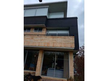 EN VENTA ESPECTACULAR CASA - COGUA CUNDINAMARCA