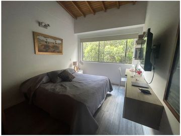 Hermoso Penthouse Duplex en Venta Sabaneta Sector Aves Marías