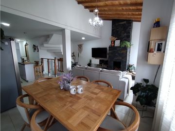 Venta de Casa en Zona Urbana de la Ceja, Cerca al Viva