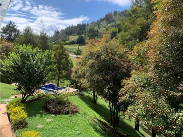 Venta de Hermosa Casa En Exclusiva Unidad Cerrada a Minutos de La Ceja