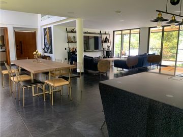 Venta de Hermosa Casa En Exclusiva Unidad Cerrada a Minutos de La Ceja