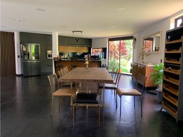 Venta de Hermosa Casa En Exclusiva Unidad Cerrada a Minutos de La Ceja