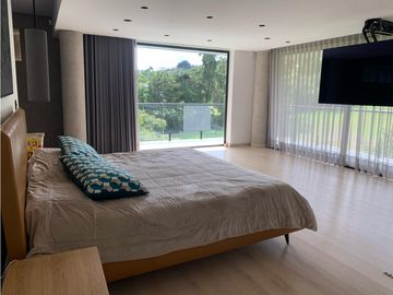 Venta de Hermosa Casa En Exclusiva Unidad Cerrada a Minutos de La Ceja