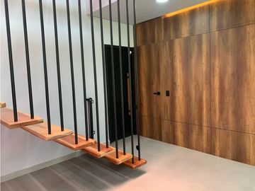 Venta de Hermosa Casa En Exclusiva Unidad Cerrada a Minutos de La Ceja