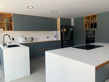 Venta de Hermosa Casa En Exclusiva Unidad Cerrada a Minutos de La Ceja