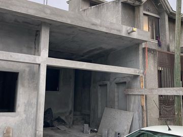 Oportunidad en Casa para terminar/remodelar en La Rosita, Guadalupe, N. L.