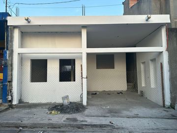 Oportunidad en Casa para terminar/remodelar en La Rosita, Guadalupe, N. L.