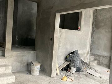 Oportunidad en Casa para terminar/remodelar en La Rosita, Guadalupe, N. L.