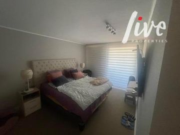 Se vende departamento Ciudad Empresarial Huechuraba