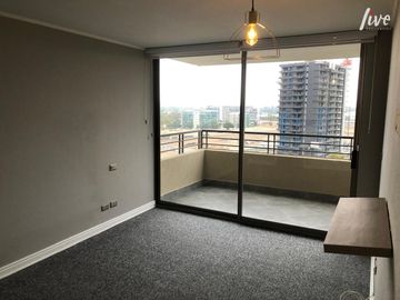 Se vende departamento Ciudad Empresarial Huechuraba