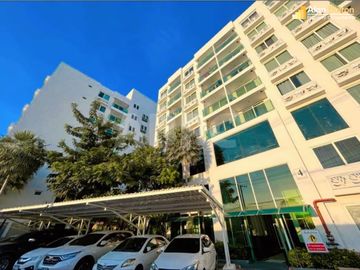 Pool View 1 Bed 1 Bath Condo in Jomtien