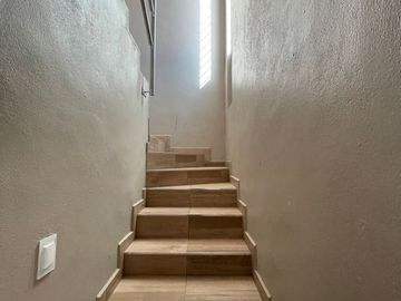 Casa en Venta en privada Colinas del Bosque frente a la Plaza San isidro, Culiacan, Sinaloa