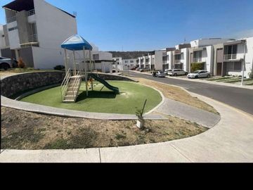 Casa - Punta Esmeralda