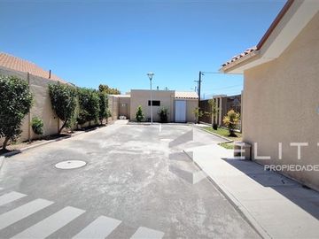 Casa en Venta en (JDS) Casa en condominio OPORTUNIDAD!!