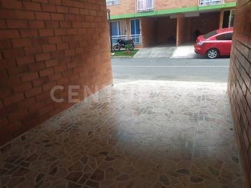 VENTA CASA CONJUNTO EN CANEY