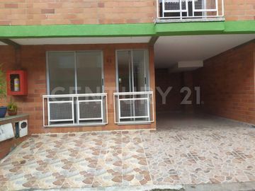 VENTA CASA CONJUNTO EN CANEY