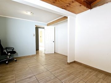 Casa en Venta en Villa Cerro Colorado, sector sur